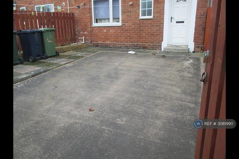 1 bed flat/apartment for rent in Duke Walk, Gateshead, NE8