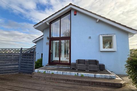 3 bed detached house for rent in St. Lukes Road North, Torquay, TQ2