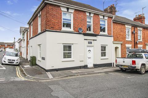 2 bed flat/apartment for rent in York Road, SALISBURY, SP2