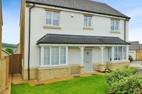 4 bed detached house for rent in Swarth Fell Close, Skipton