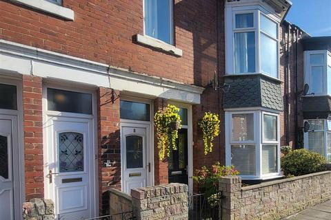 3 bed flat/apartment for rent in Armstrong Terrace, South Shields