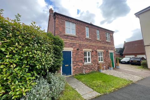 2 bed house for rent in Maxtock Avenue, Lichfield, WS13