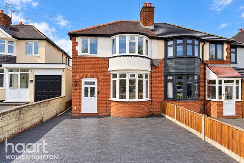 3 bed semi-detached house for rent in Hilston Avenue, WOLVERHAMPTON