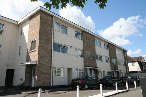 2 bed flat/apartment for rent in London Road , Leigh-on-Sea, Southend-on-Sea