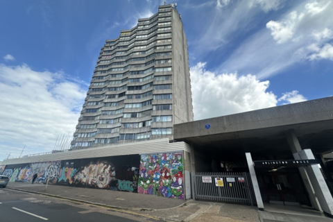 3 bed flat/apartment for rent in All Saints Avenue, Margate, CT9