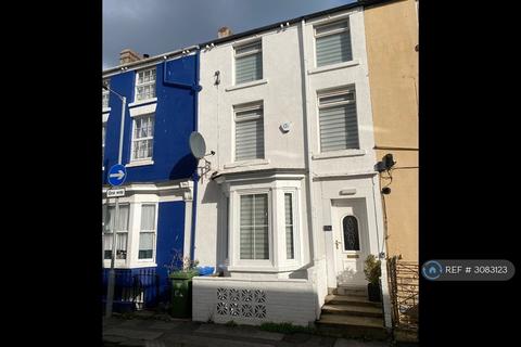 1 bed room for rent in Bedford Street, Scarborough, YO11