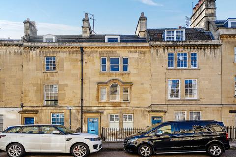 2 bedroom maisonette for sale