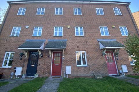 4 bed terraced house for rent in Dexter Avenue, Grantham, Lincolnshire, NG31