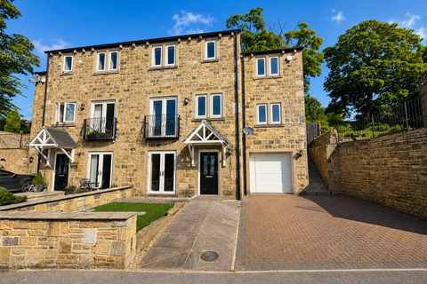4 bed semi-detached house for rent in Branshaw Gardens, Keighley Road, Oakworth, BD22 7EP