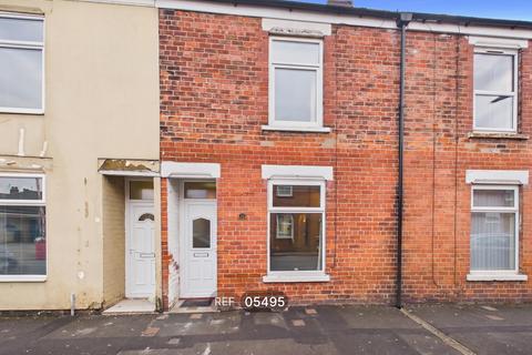 3 bed terraced house for rent in Raincliffe Street, Selby, North Yorkshire, YO8 4AN