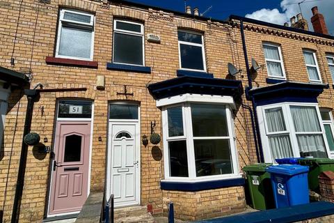 2 bed terraced house for rent in Candler Street, Scarborough