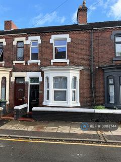 3 bed terraced house for rent in St John Street, Stoke-On-Trent, ST1
