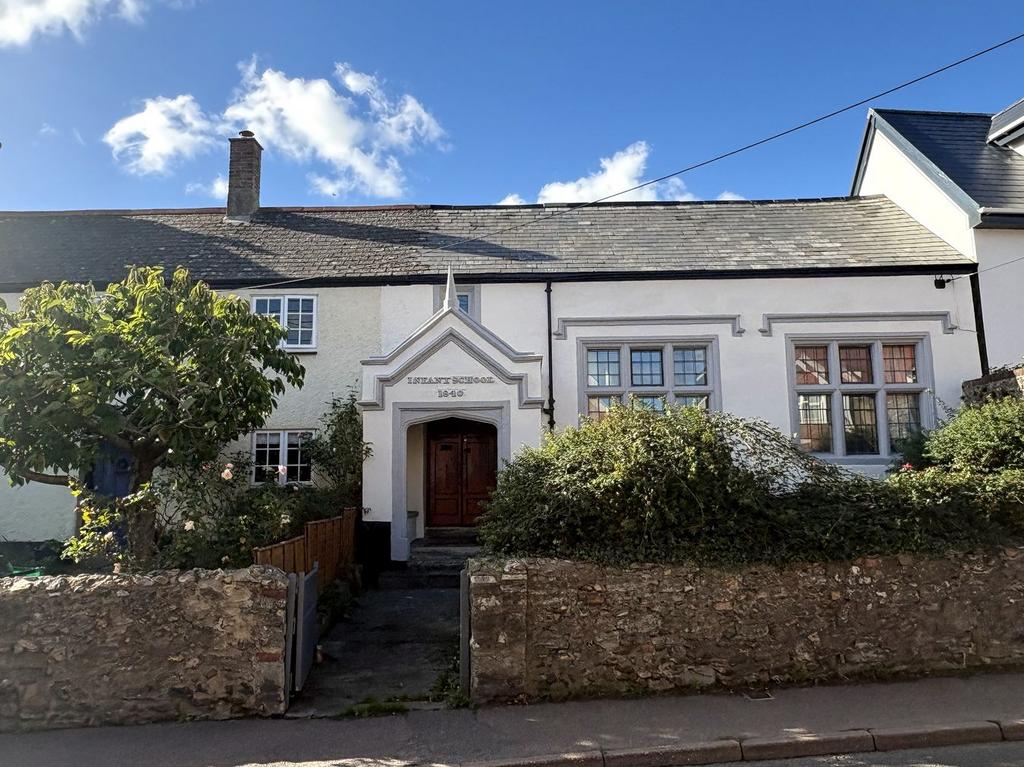 Basics Devon Harepath Road, Seaton, Devon, EX12 1 bed semi-detached house for sale ...