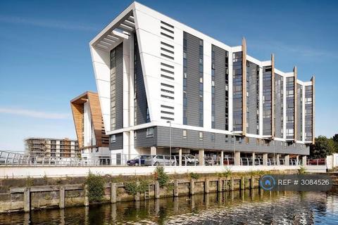 2 bed flat/apartment for rent in The Decks, Runcorn, WA7