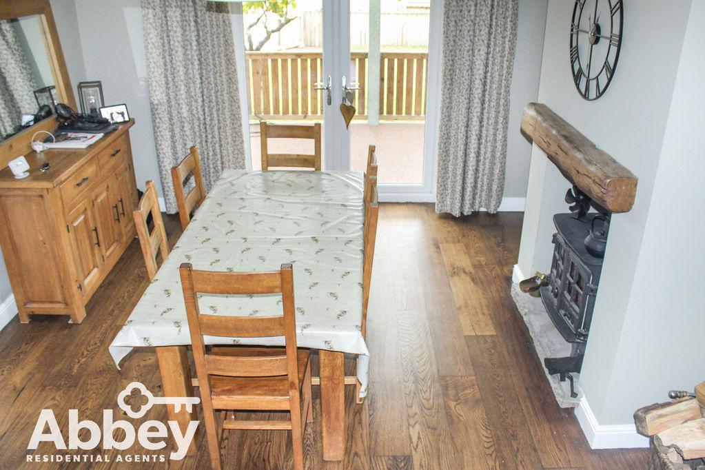 5 Basic Map Features Heol Penlan, Longford, Neath, SA10 7LB 3 bed semi-detached house for ...
