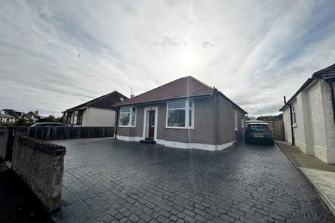 2 bed detached house for rent in Priestden Road, Fife