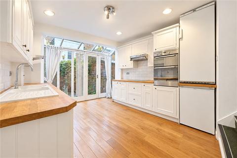 1 bed flat/apartment for rent in Overstone Road, London, W6