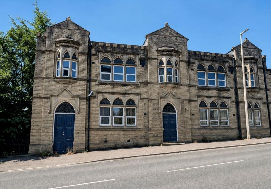 Signal Convert Unit Unit 3 64 Briggate, Brighouse... Property for sale - £10,000