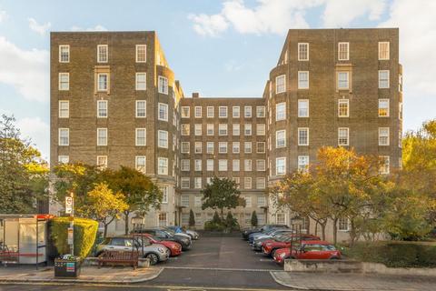 3 bed flat/apartment for rent in Circus Road, London NW8