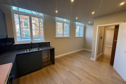 1 bed flat/apartment for rent in 77a North End, CROYDON CR0
