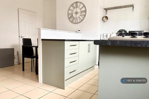 1 bed room for rent in Top Road, Chesterfield, S44