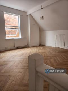 4 bed semi-detached house for rent in Allen Road, Wolverhampton, WV6