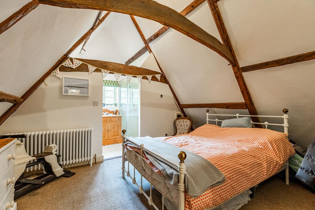 Grade II Listed Characterful Home in... 5 bed semi-detached house for ...