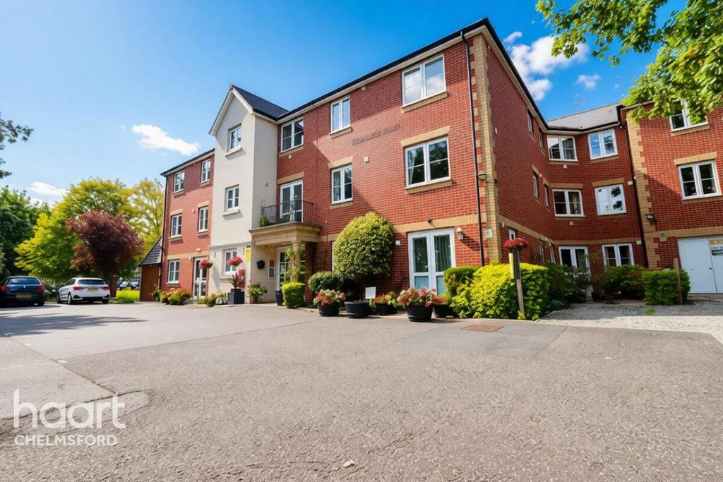 5 Basic Map Features Broomfield Road, Chelmsford 1 bed apartment for sale - £130,000