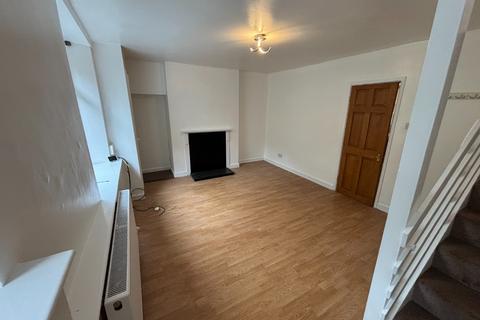 2 bed terraced house for rent in Halifax Road, Keighley, BD21