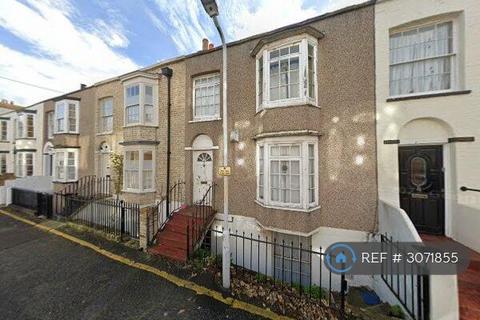 3 bed terraced house for rent in Caroline Square, Margate, CT9