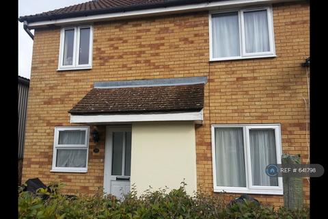 2 bed terraced house for rent in Denham Close, Bury St Edmunds, IP33