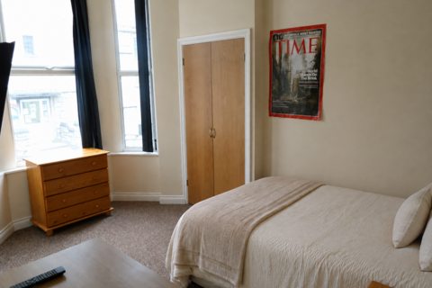 10 bed room for rent in 64 Salisbury Road