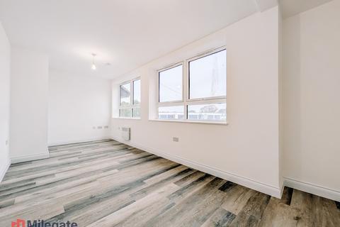 1 bed flat/apartment for rent in Broadway North, Basildon SS13