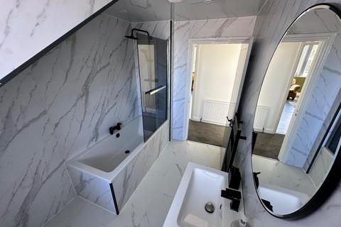 2 bed flat/apartment for rent in Toward Road Flat 4, Sunderland