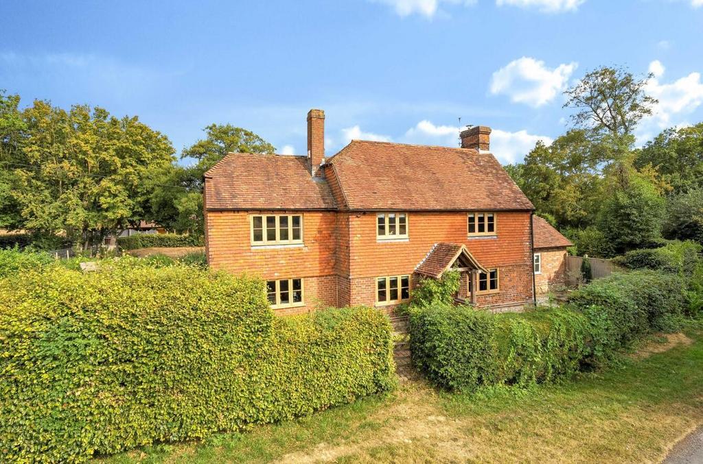 Friday Street, Maidstone ME17 4 bed detached house for sale - £1,250,000
