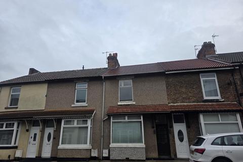 2 bed house for rent in East Mount Road, Darlington, DL1