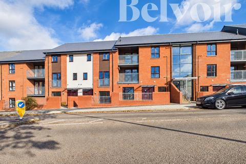 2 bed flat/apartment for rent in Oakridge Road, Oakridge, Basingstoke, RG21