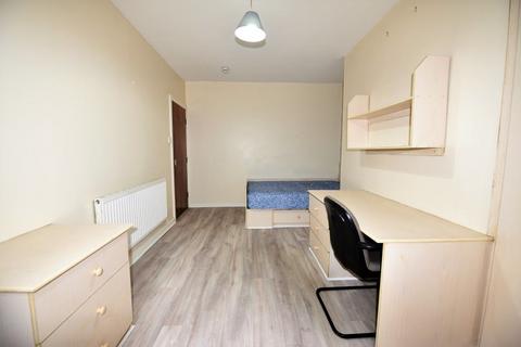 2 bedroom flat to rent - Victoria Road