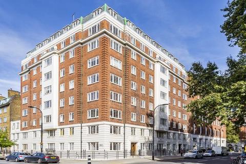 Tavistock Court, Tavistock Square, Bloomsbury, London, WC1H