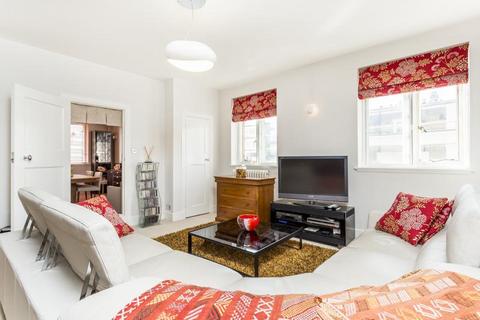 2 bedroom apartment for sale, Tavistock Court, Tavistock Square, Bloomsbury, London, WC1H