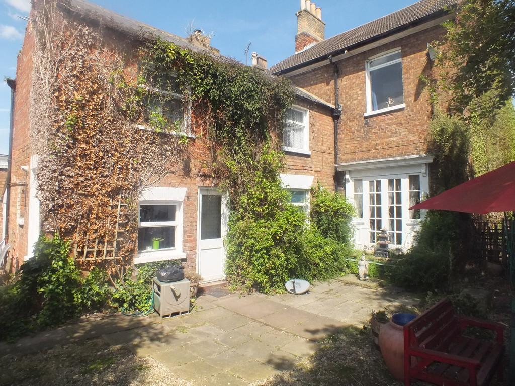 St Thomas Road, Spalding 4 bed detached house £229,995