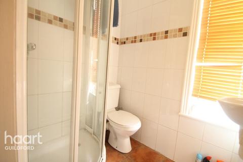 1 bedroom flat to rent, Farnham Road, Guildford