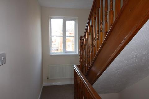 3 bedroom terraced house to rent, Lewis Crescent Exeter EX2