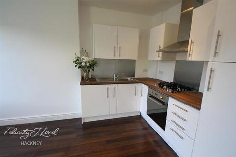 2 bedroom terraced house to rent, Mabley Street, London