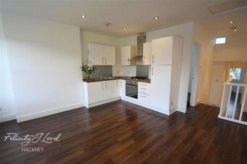 2 bedroom terraced house to rent, Mabley Street, London