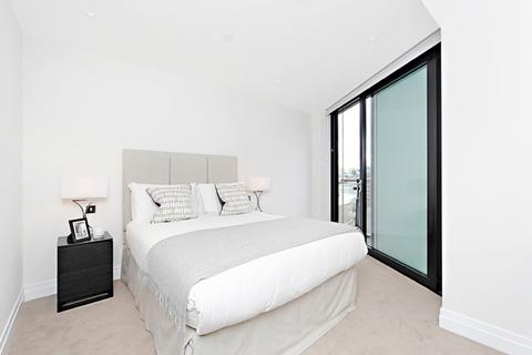 2 bedroom apartment to rent, Riverlight Quay, Battersea SW11