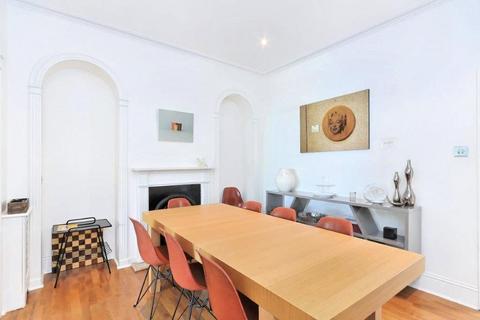 5 bedroom apartment to rent, Cornwall Gardens, South Kensington, London, SW7