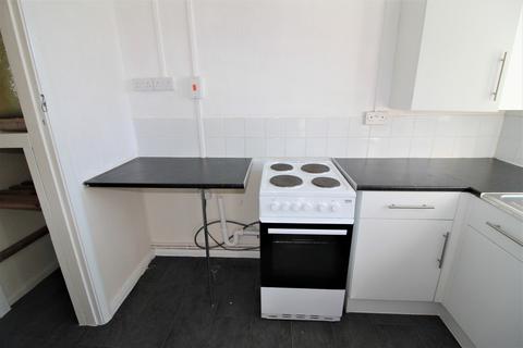 2 bedroom apartment to rent, Burnthouse Lane Exeter EX2