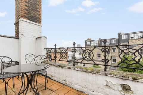 2 bedroom flat to rent, Barnard Road, Battersea, London