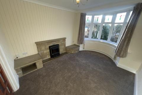 3 bedroom detached house to rent, QUARRY BANK - Park Road